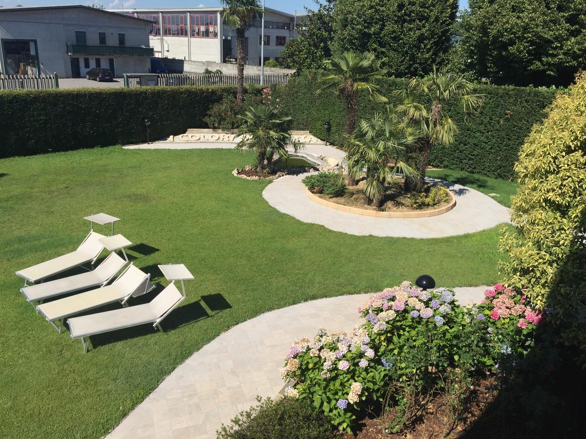 I Colori Della Vita Hotel Bagnolo Cremasco Exterior foto